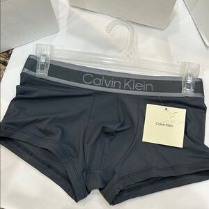 Calvin Klein Microfiber low rise  Trunk - dark grey silky stretch size S